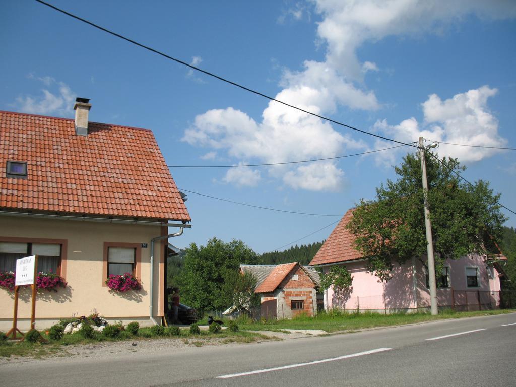 Apartment Lug Saborsko Luaran gambar