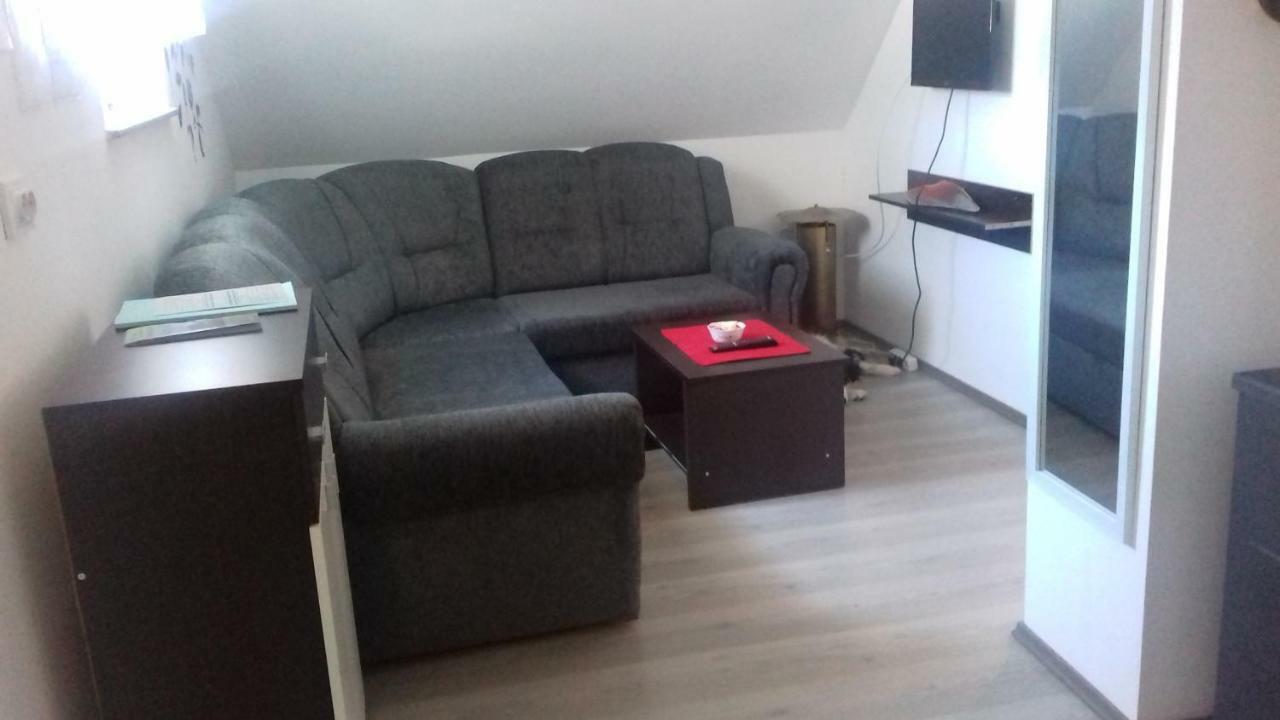 Apartment Lug Saborsko Luaran gambar