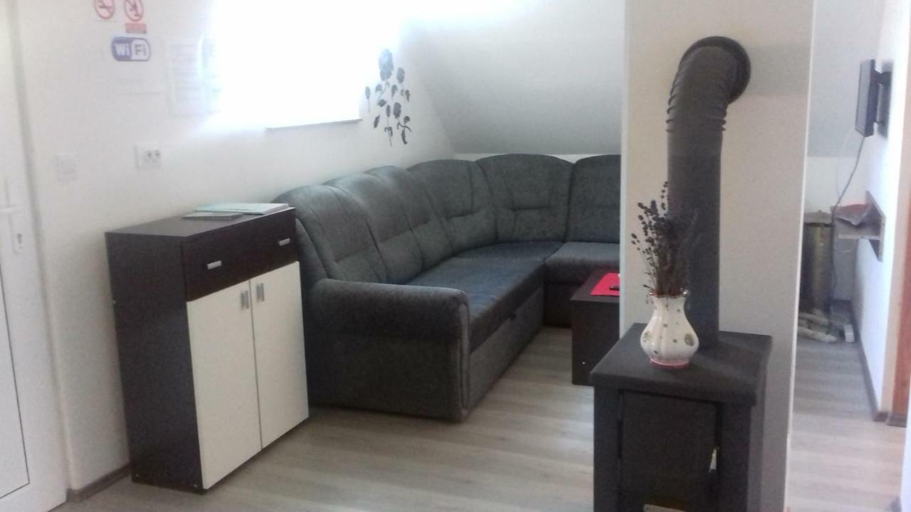 Apartment Lug Saborsko Luaran gambar